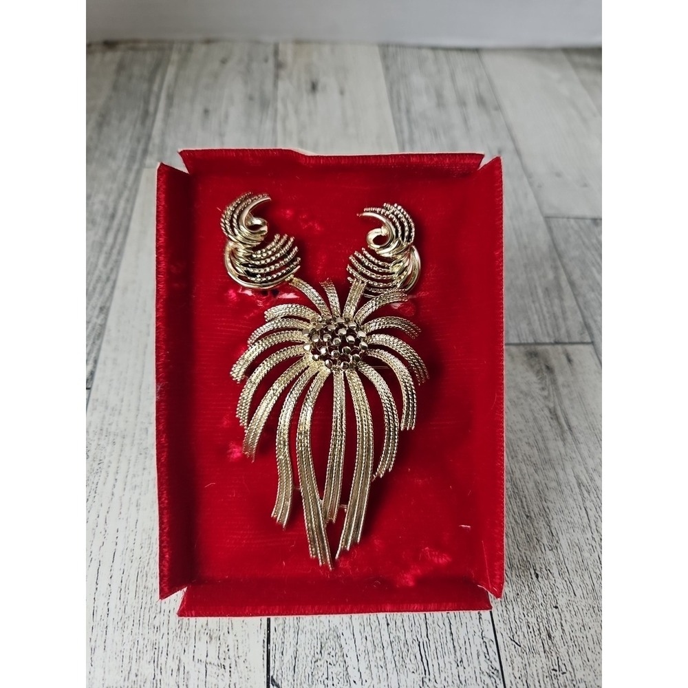 VINTAGE LARGE SIGNED LISNER PIN BROOCH GOLD TONE FLOWER 3 1/8" Match Earrings